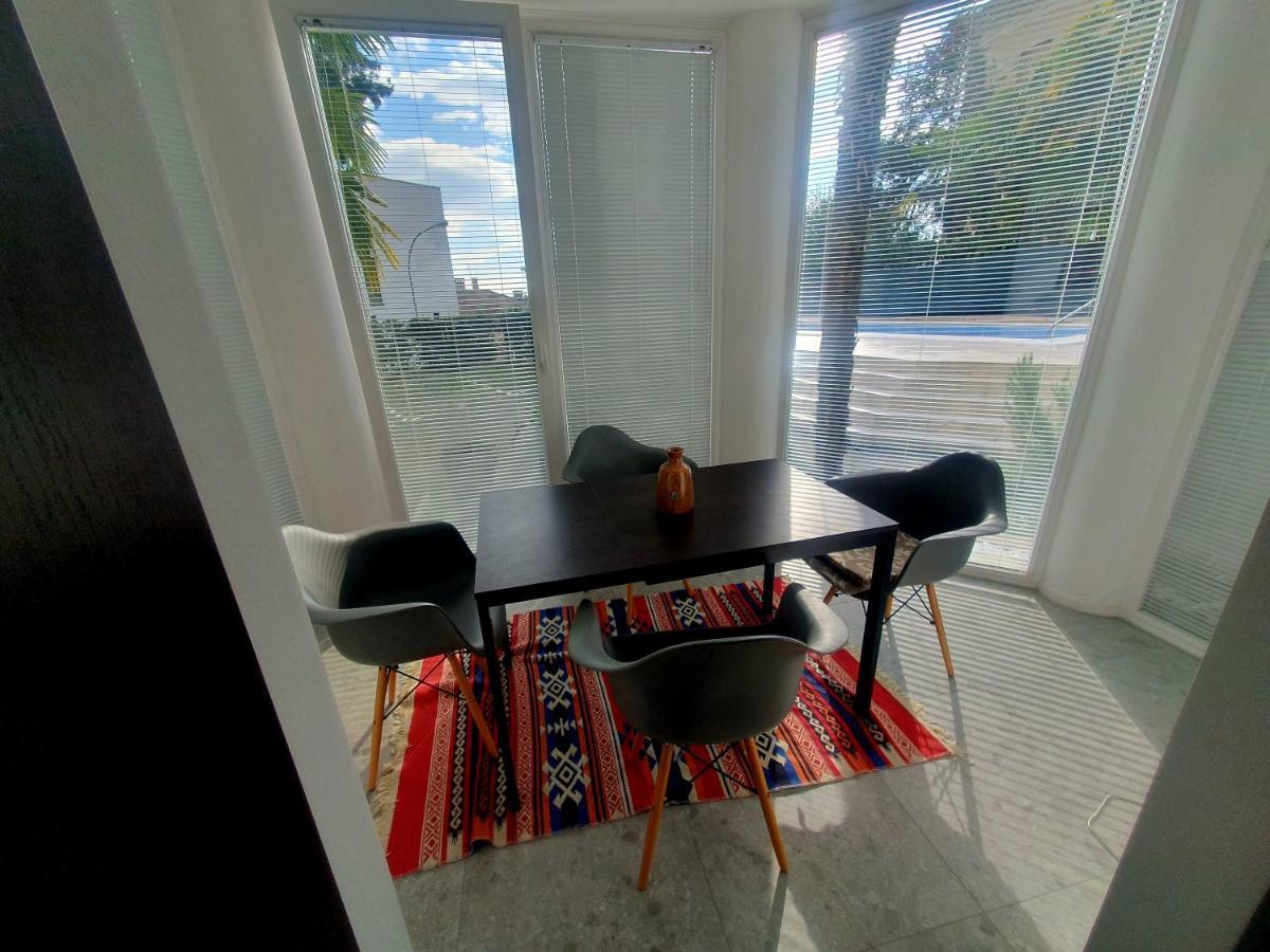Apartma Mediteran **** *