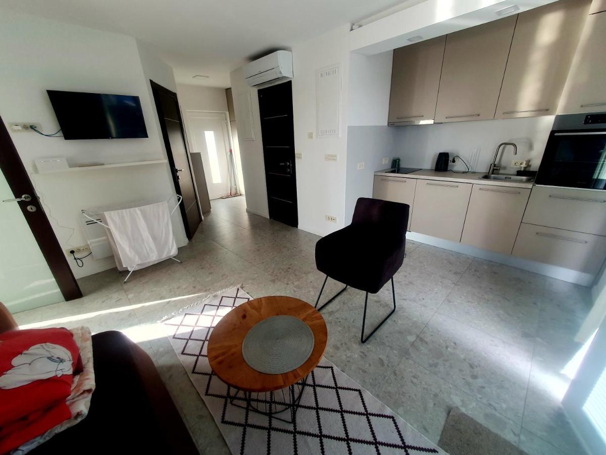 Mediteran **** Apartma
