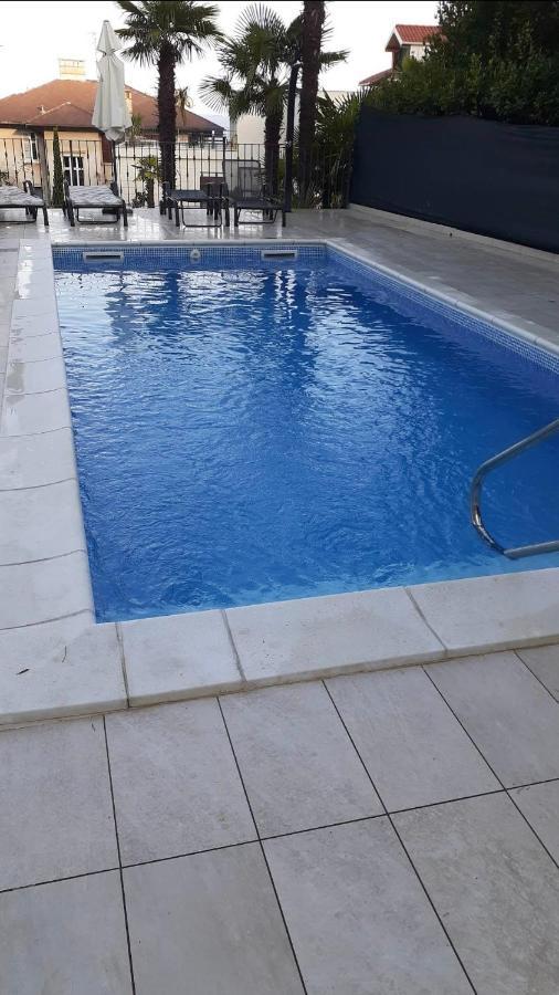 Apartma Mediteran **** *